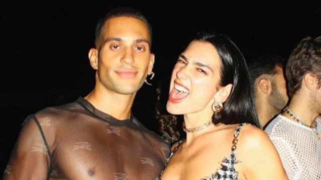 Dua Lipa scatenata durante l'esibizione di Mahmood (VIDEO)