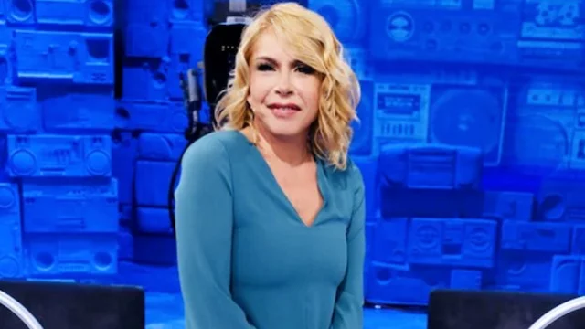 Anna Pettinelli avrà un nuovo programma con Maria De Filippi: l’indiscrezione