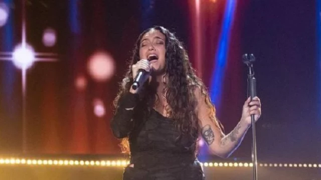 Sissi presenta ai Tim Music Awards il nuovo singolo (VIDEO)