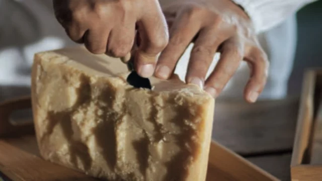 Parmigiano Reggiano Novella Cucina n. 4 Aprile 2023