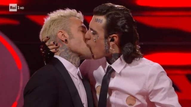 Rosa Chemical, dopo il bacio a Sanremo ha sentito Fedez?