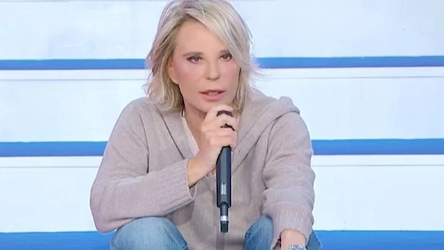 Maria De Filippi in vacanza in Sardegna col figlio Gabriele