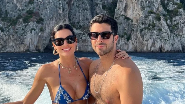 Elisabetta Gregoraci e Giulio Fratini, la romantica vacanza a Capri