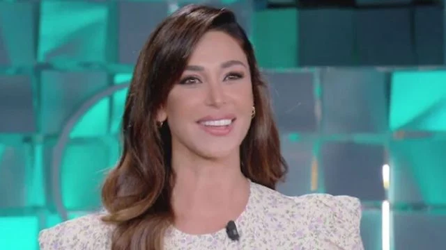 belen rodriguez risponde critiche relazione elio