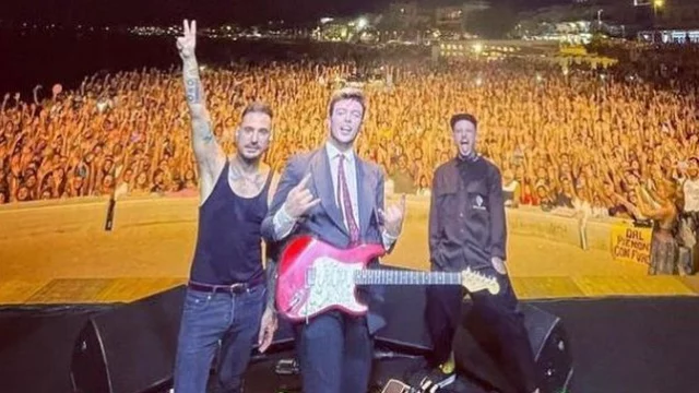 The Kolors, Daniele Mona ha lasciato la band prima del successo di Italodisco