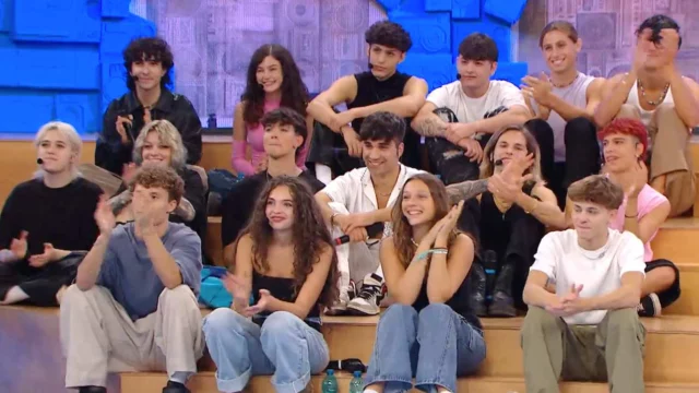 Amici 23, un cantante scartato si scaglia contro il talent