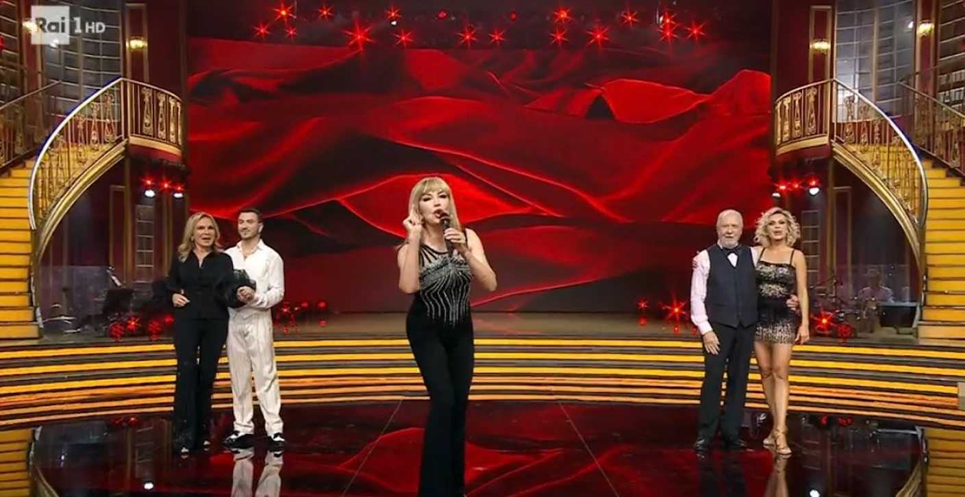 Ballando Con Le Stelle Nessun Eliminato Tra Antonio E Rosanna