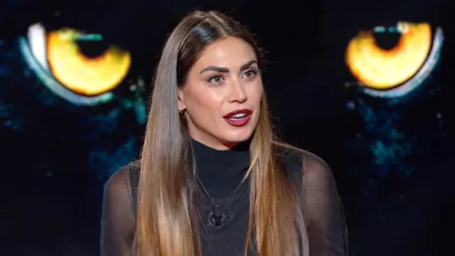 Melissa Satta e suo figlio Maddox con 100€ in mano: la verità sul post delle polemiche