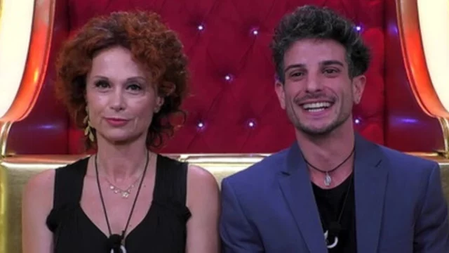 Beatrice e Giuseppe, ritorno di fiamma al GF - VIDEO