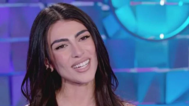 giulia salemi attacco hater risposta