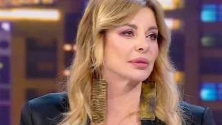 Alba Parietti rivuole la sua poltrona in prima fila a Sanremo e lancia un appello a Conti