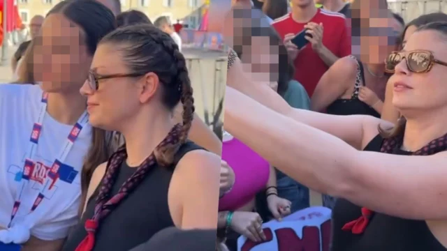 Emma Marrone apre le transenne per incontrare i fan e scattare selfie