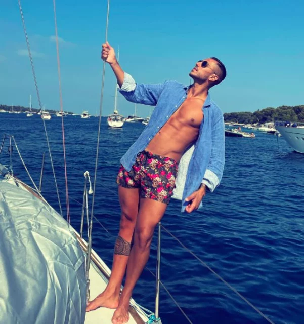 Andrea di Temptation Island a Cannes