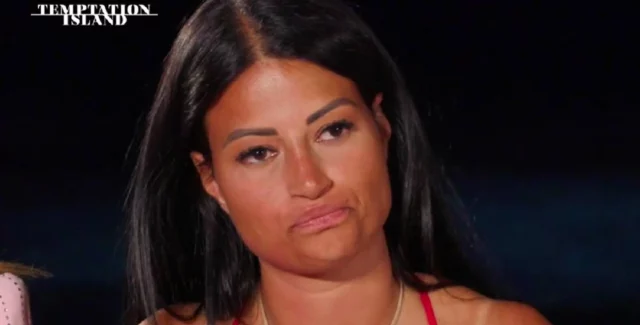 Temptation Island, Ã¨ giÃ  tempo di reunion! Dopo l'addio a Lino Alessia torna sui social con un'altra fidanzata