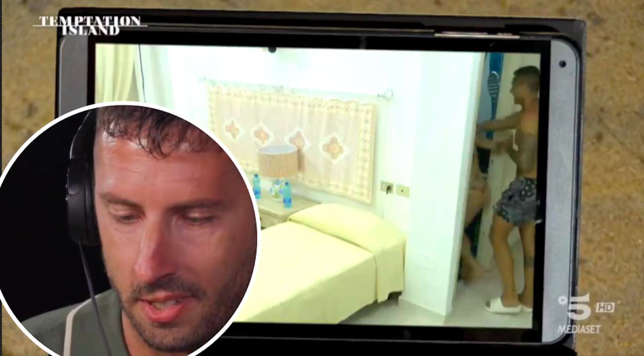 Ludovica si chiude in bagno con il single Andrea e fa la doccia con lui, Christian lo scopre (VIDEO)