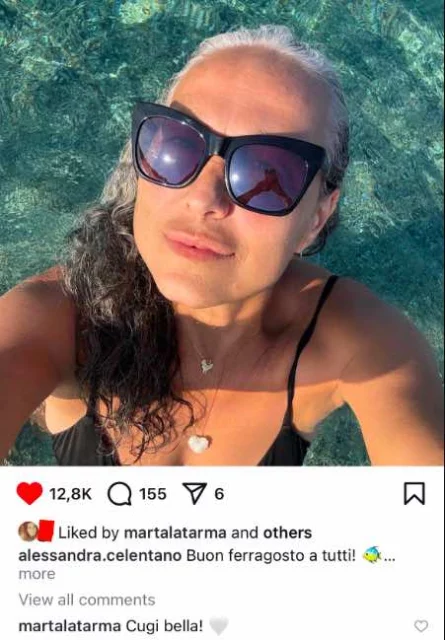 Il post di Alessandra Celentano e il commento di Marta DonaÌ