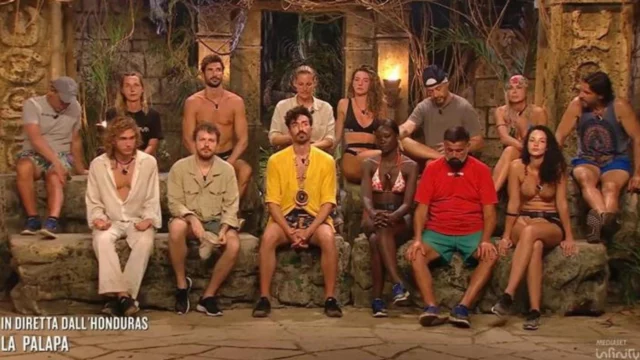 isola dei famosi ex naufrago passato difficile