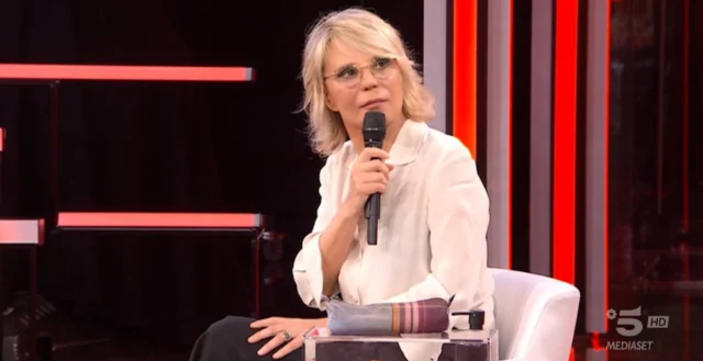 Maria De Filippi replica a chi la definisce "regina del sabato sera"