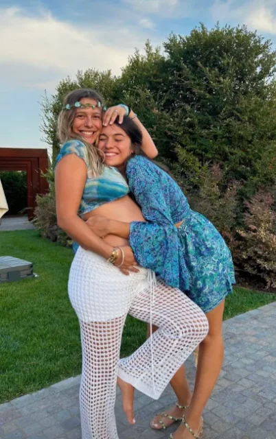 Jacqueline, la fidanzata di Ultimo, al baby shower