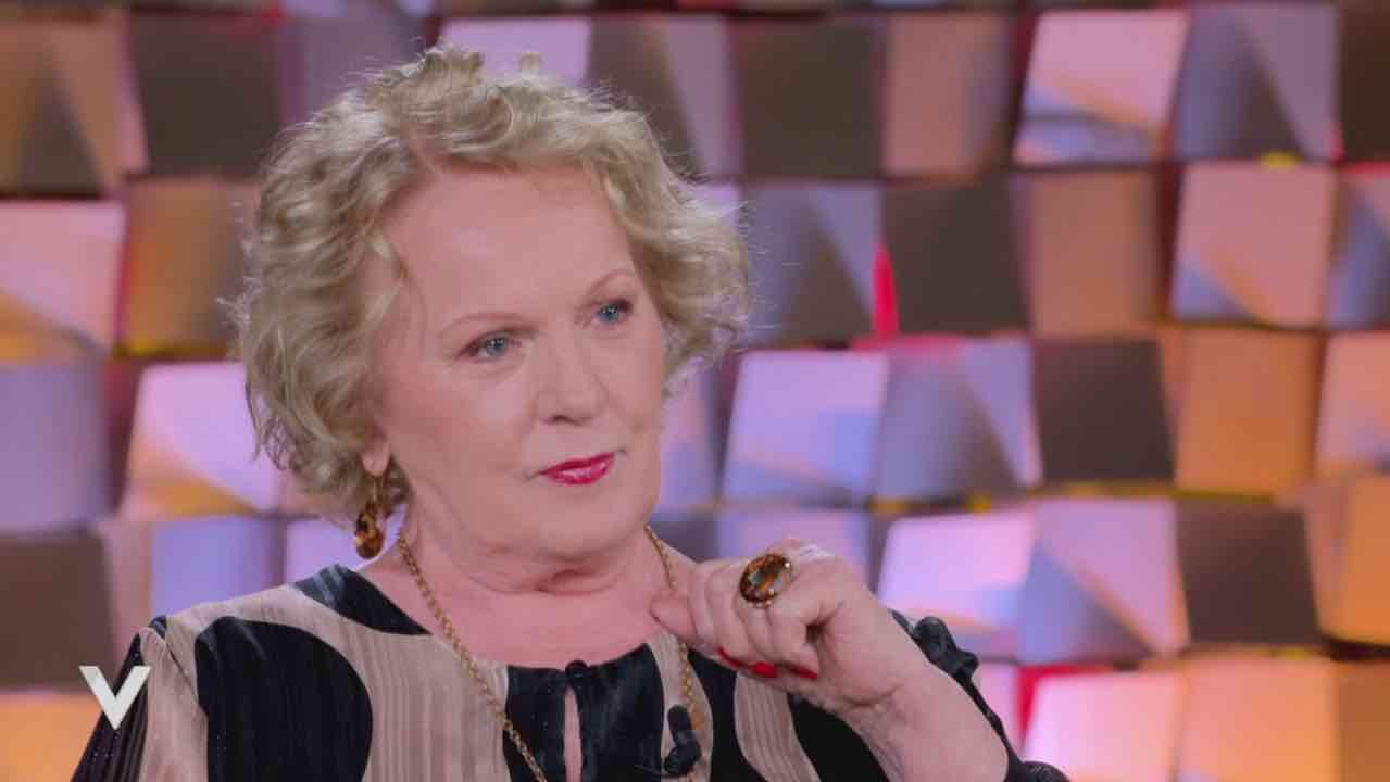 Katia Ricciarelli cerca l’uomo ideale in diretta TV: “Dev’essere più giovane di 20 anni”