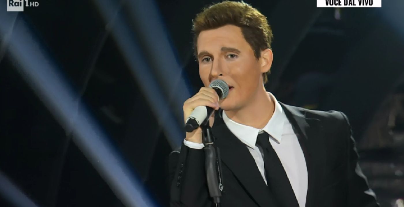 Thomas Bocchimpani esibizione a Tale e Quale Show che imita Michael Bublé