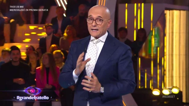 Grande Fratello, la stoccata di Signorini: 