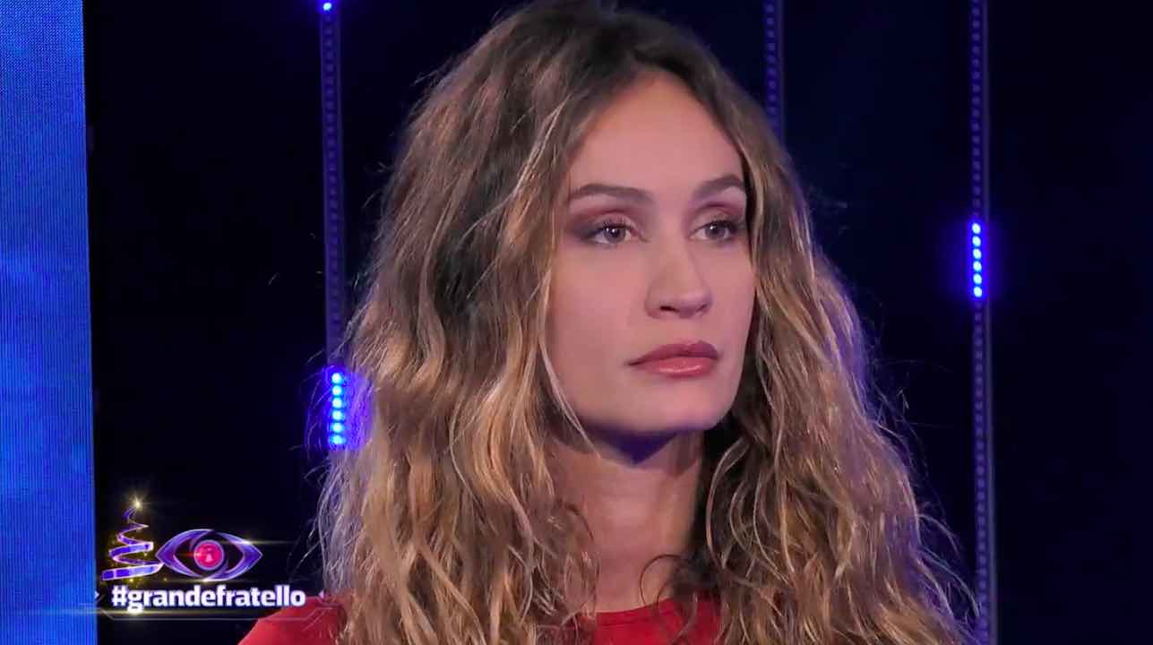 Lo staff e la sorella di Helena Prestes prendono le sue difese: “Attacchi ingiustificati”