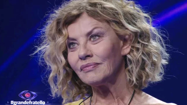 Grande Fratello Eva racconta difficoltà dislessia