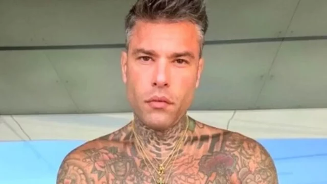 Fedez riadatterà il testo di Bella Stronza a Sanremo 2025