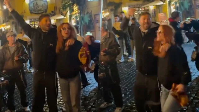 Noemi canta a Trastevere dopo la vittoria della Roma contro il Monza