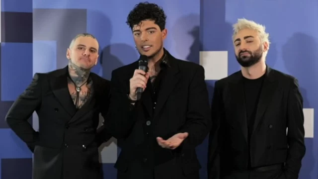 Tu con chi fai l'amore canzone The Kolors Sanremo 2025 testo